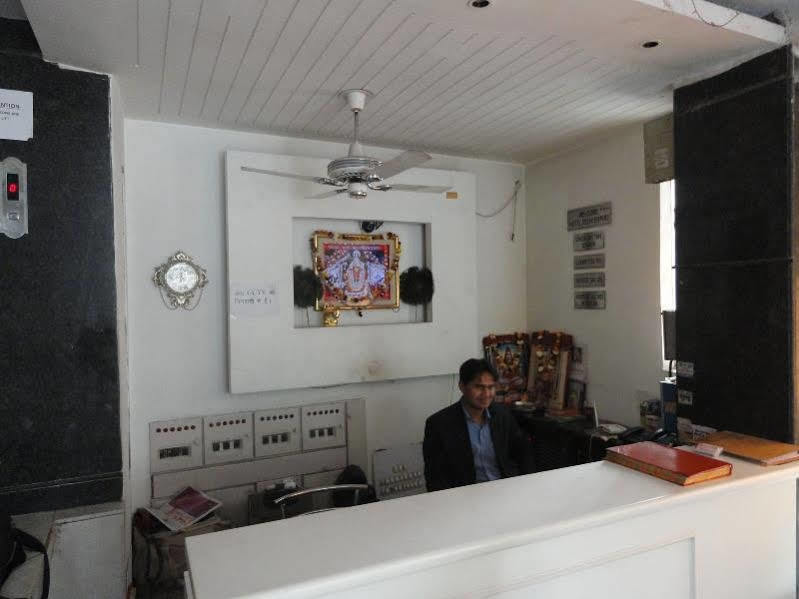 Hotel Delhi Empire Dx Paharganj Екстериор снимка